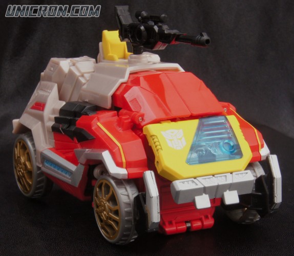 Transformers Generations Autobot Blaster with Steeljaw toy Transformers Generations Autobot Blaster with Steeljaw toy