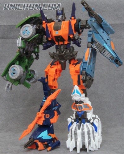 Transformers Generations Roadbuster toy Transformers Generations Roadbuster toy