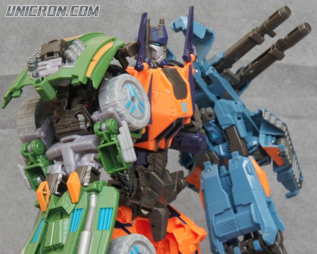 Transformers Generations Roadbuster toy Transformers Generations Roadbuster toy