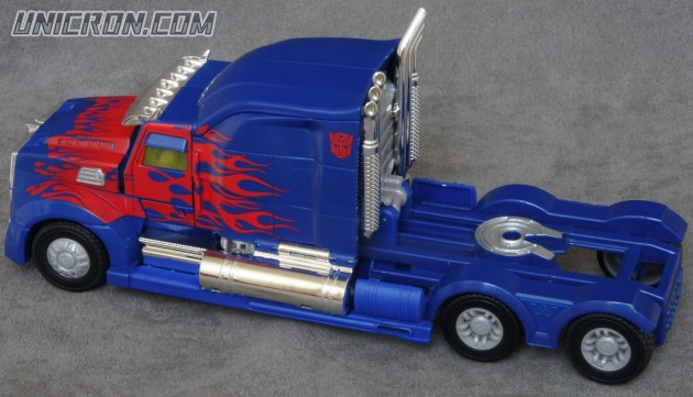 Transformers 4 Age of Extinction Optimus Prime (AoE Leader Class) toy Transformers 4 Age of Extinction Optimus Prime (AoE Leader Class) toy