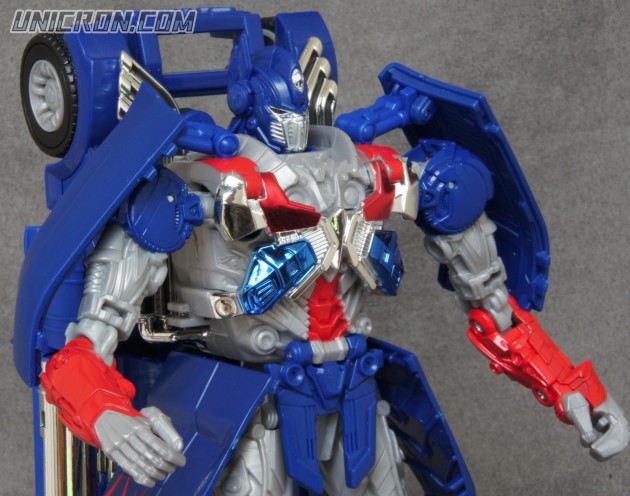 Transformers 4 Age of Extinction Optimus Prime (AoE Leader Class) toy Transformers 4 Age of Extinction Optimus Prime (AoE Leader Class) toy