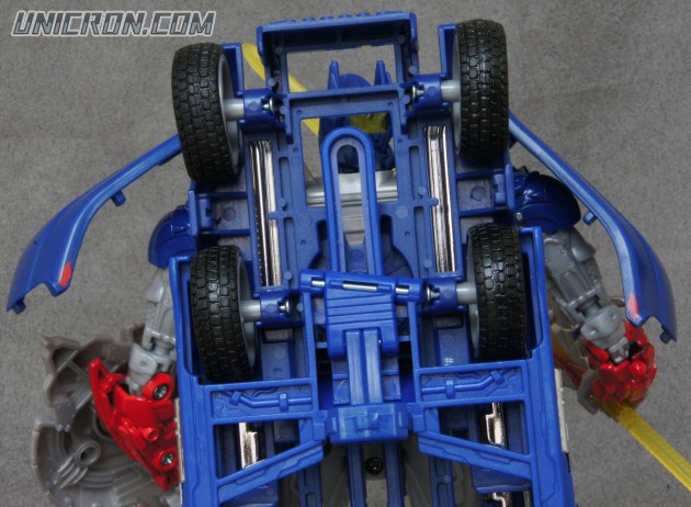 Transformers 4 Age of Extinction Optimus Prime (AoE Leader Class) toy Transformers 4 Age of Extinction Optimus Prime (AoE Leader Class) toy