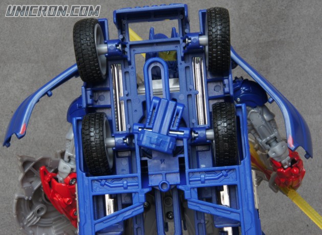 Transformers 4 Age of Extinction Optimus Prime (AoE Leader Class) toy Transformers 4 Age of Extinction Optimus Prime (AoE Leader Class) toy