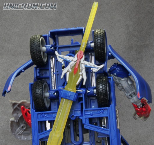 Transformers 4 Age of Extinction Optimus Prime (AoE Leader Class) toy Transformers 4 Age of Extinction Optimus Prime (AoE Leader Class) toy