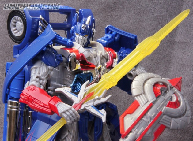 Transformers 4 Age of Extinction Optimus Prime (AoE Leader Class) toy Transformers 4 Age of Extinction Optimus Prime (AoE Leader Class) toy