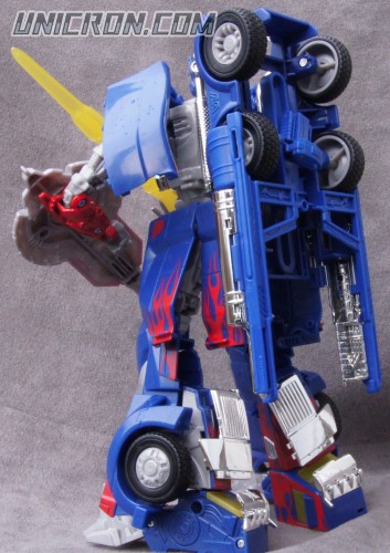 Transformers 4 Age of Extinction Optimus Prime (AoE Leader Class) toy Transformers 4 Age of Extinction Optimus Prime (AoE Leader Class) toy