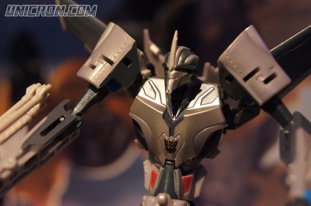 Transformers Prime Starscream (First Edition) toy Transformers Prime Starscream (First Edition) toy