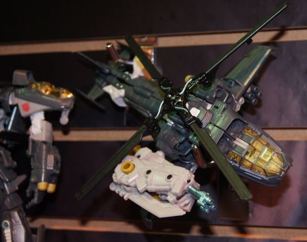 Transformers 3 Dark of the Moon Skyhammer toy Transformers 3 Dark of the Moon Skyhammer toy