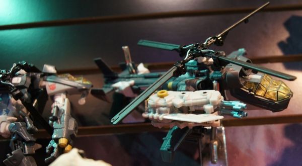 Transformers 3 Dark of the Moon Skyhammer toy Transformers 3 Dark of the Moon Skyhammer toy