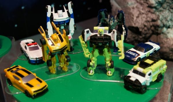 Transformers Cyberverse Autobot Ratchet toy Transformers Cyberverse Autobot Ratchet toy